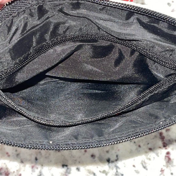 Bongo Montauk Nylon Bag With Red Accents 8”x6” Great Condition Vintage Retro Y2K - Picture 8 of 12